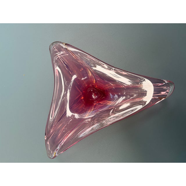 Mid-Century Art Glass Crystal Centerpiece from Val Saint Lambert, 1960s, in Very Good conditions. Designed 1950 to 1959...