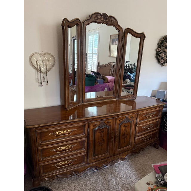 1970s Drexel Heritage French Provincial Louis XV Carved Walnut Triple Dresser With Matching Mirror For Sale - Image 11 of 13