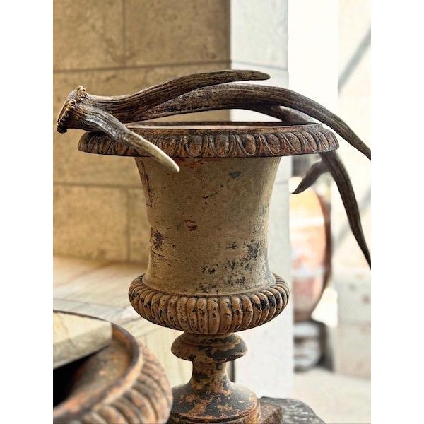 Pair of 19th Century Italian Rendez-Vous Sunset Urns For Sale - Image 16 of 18