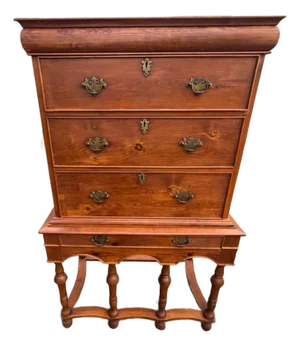 Early 20th Century William and Mary Style Pine Highboy