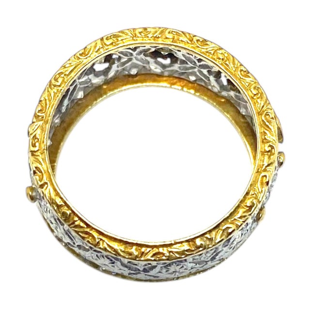 Vintage 18k Lace Design Diamond Band Ring, Size 6 For Sale In Las Vegas - Image 6 of 8