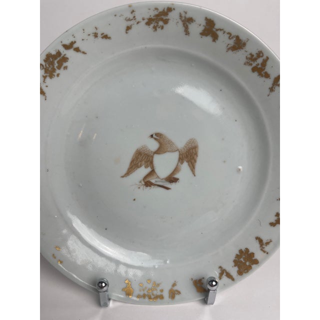 Pair of 18th Century Chinese Export Eagle Plates - Hemingway Family For Sale In Austin - Image 6 of 11