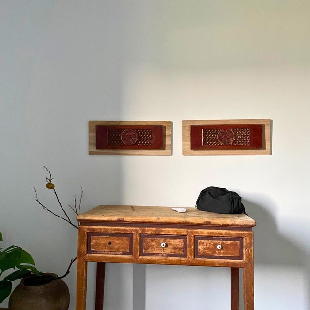 Chinoiserie c.1920 Antique Chinese Giltwood Openwork Carved Panels – Pair For Sale - Image 3 of 11