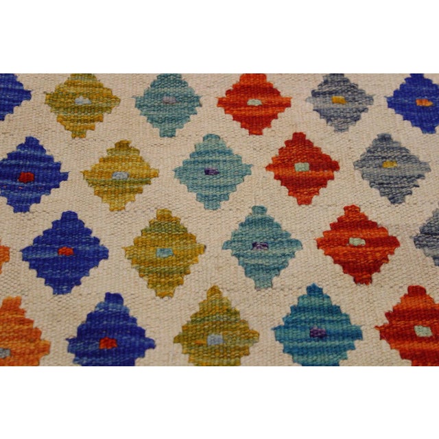 Shabby Chic Kilim Beige Rust Wool Rug - 4'11" X 6'8" For Sale - Image 4 of 7