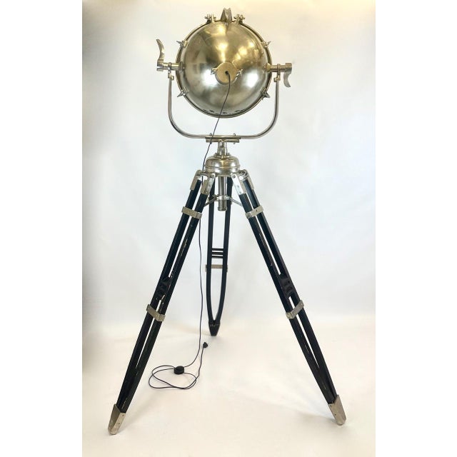 Mid-Century Modern Large Vintage Tripod Aluminum Nickled Floor Lamp, 1980s For Sale - Image 3 of 18