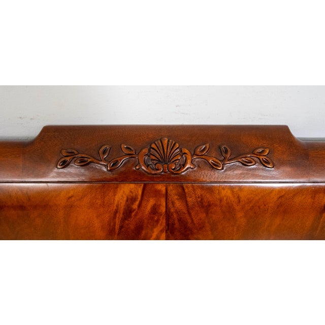 Chippendale Baker Flame Mahogany Sleigh King Size Headboard For Sale - Image 3 of 12