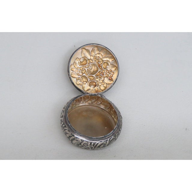 Metal Small Sterling Silver Round Pill Snuff Trinket Lidded Box Embossed Florals 5092b For Sale - Image 7 of 16
