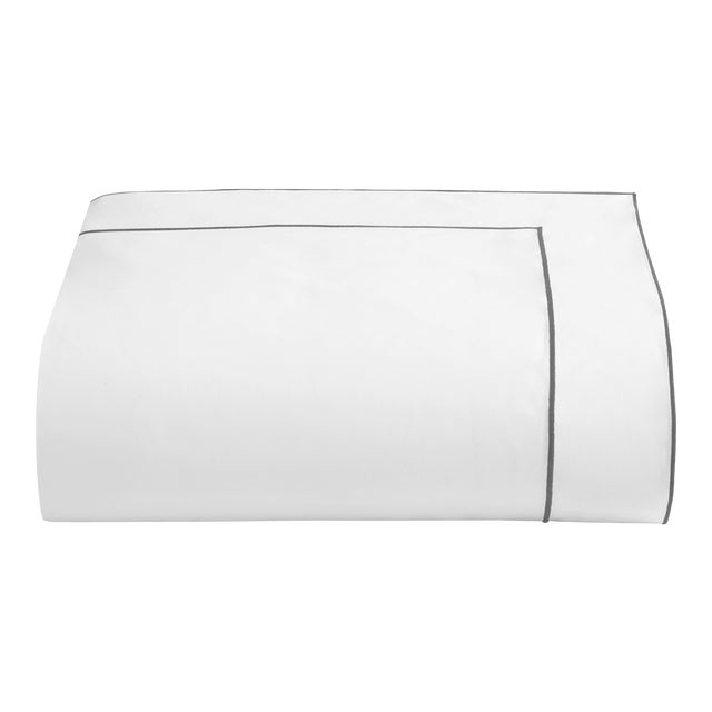 Salerno Bedding King Duvet Cover in White/Grey For Sale