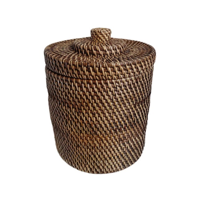 Vintage Tea Stain Rattan Basket With Lid For Sale In Los Angeles - Image 6 of 6