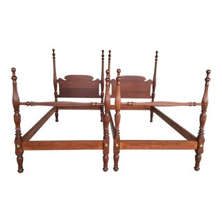 Antique Mahogany Chippendale Style Twin Reeded Poster Beds - a Pair For Sale