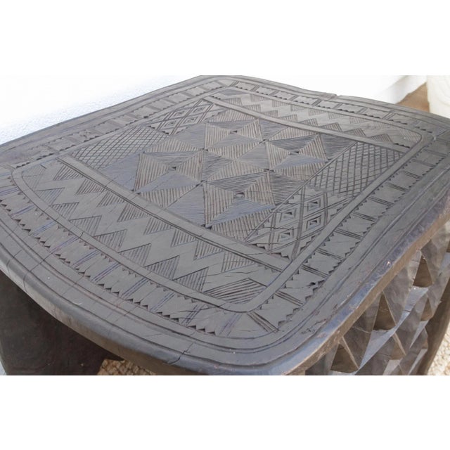 Rare Oversize Carved Nupe Table For Sale In Los Angeles - Image 6 of 12