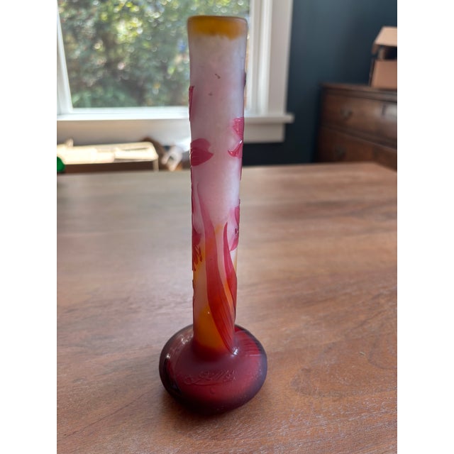 French Late 19th Century Gorgeous Multi-Layered Emile Galle Signed Stick Vase For Sale - Image 3 of 7