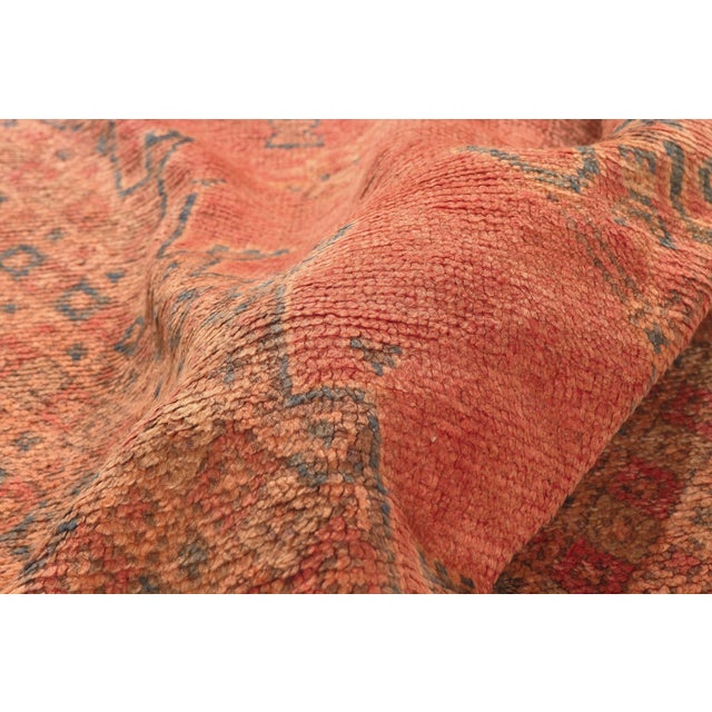 Vintage Taznakht Moroccan Rug, 05'04 X 09'08 For Sale In Dallas - Image 6 of 10
