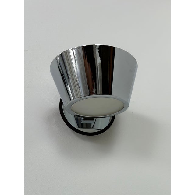 Metal Wall Lights in Chrome and Frosted Glass, France, 1970, Set of 2 For Sale - Image 7 of 8