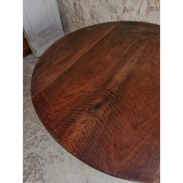 Antique French Walnut Drop-Leaf Round Table, 1890s For Sale - Image 15 of 18