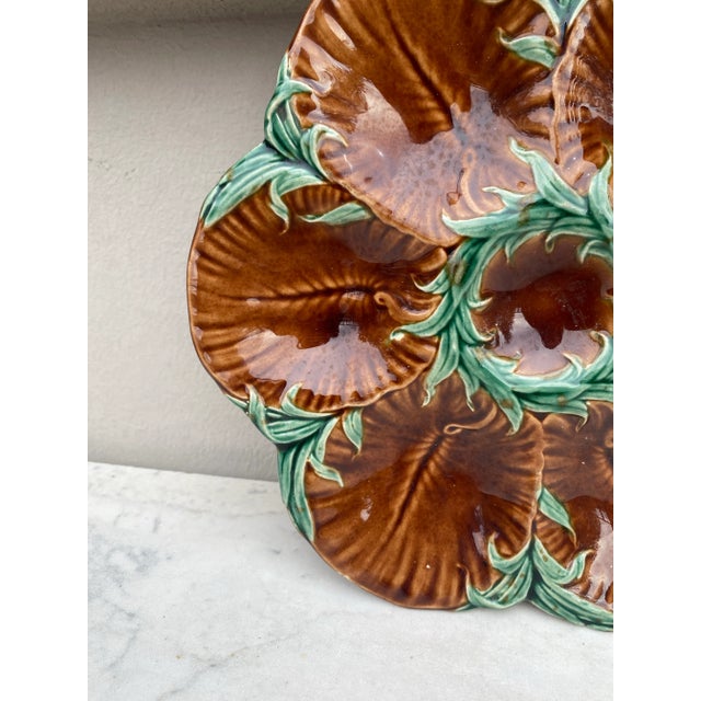 French 19th Century Majolica Chocolate Oyster Plate Luneville For Sale - Image 3 of 8