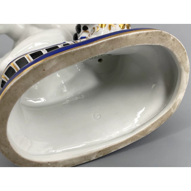 Art Nouveau Traubenesser Porcelain Figurine by Carl Nacke for Fraureuth, 1920 For Sale - Image 11 of 16