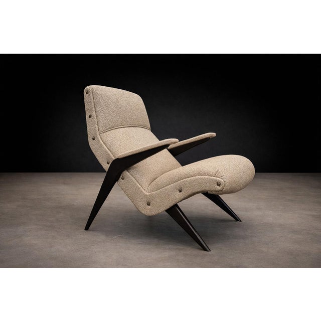Wood Brazilian Modernist Lounge Chair in Ebony-Stained Pau Marfim With Oatmeal Bouclé, 1950s For Sale - Image 7 of 13