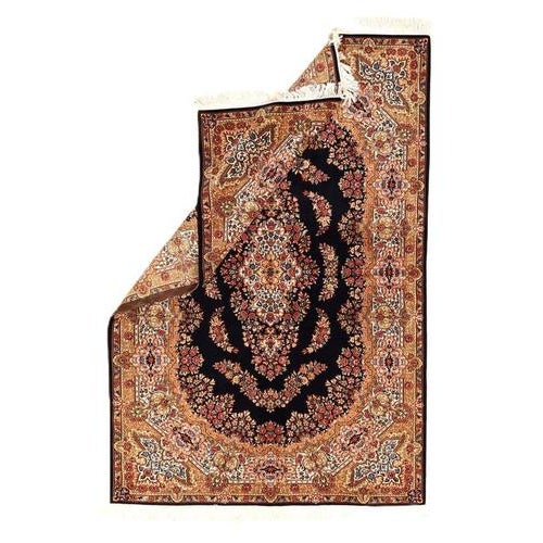 Hand-knotted Kerman Oriental rug | Knot density: approx. 340.000/m² | Material: Wool, warp: Silk | Size: 248 x 167 cm |...