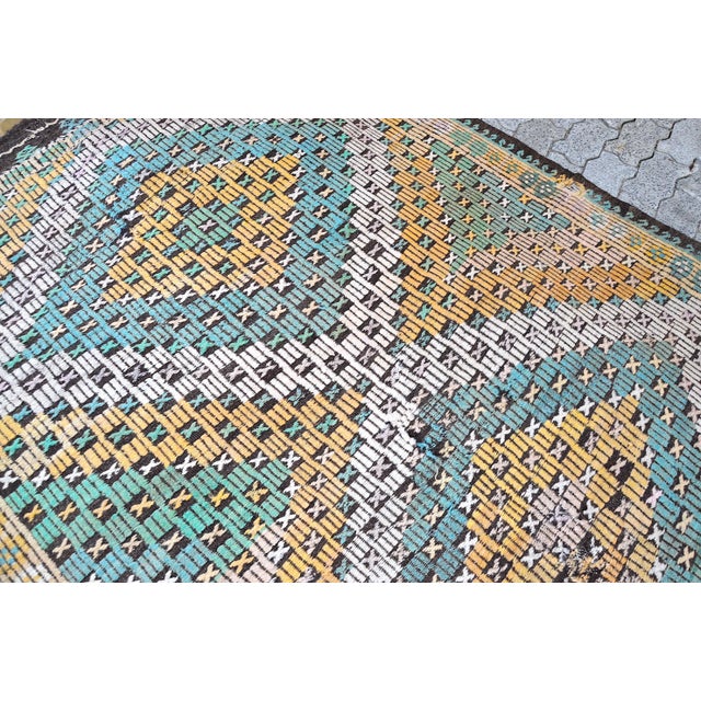 1960s Oversize Turkish Handmade Vintage Rug For Sale - Image 6 of 11