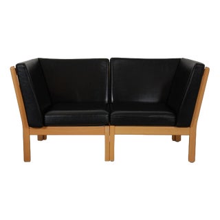 Ge-280 2 Seater Sofa in Black Leather from Hans Wegner For Sale