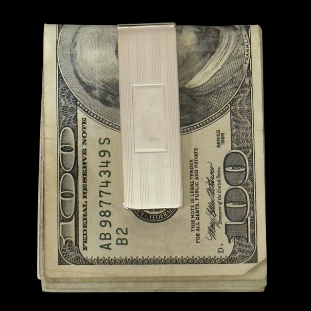 Authentic Tiffany & Co Etched Money Clip Sterling Silver Estate TIF910 This classic Tiffany & Co. money clip features a...