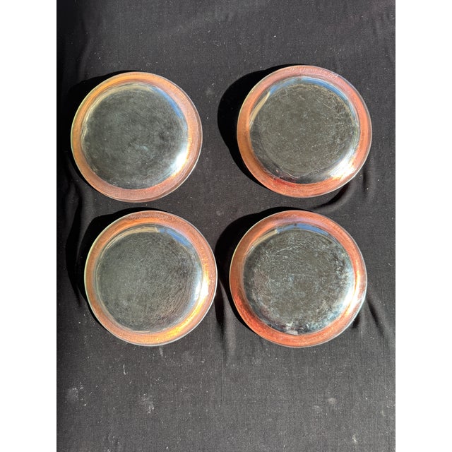 Contemporary Vintage Annieglass Roman Antique Appetizer Plates – 24k Gold Rim – Signed 1980s (Set of 4) For Sale - Image 3 of 8