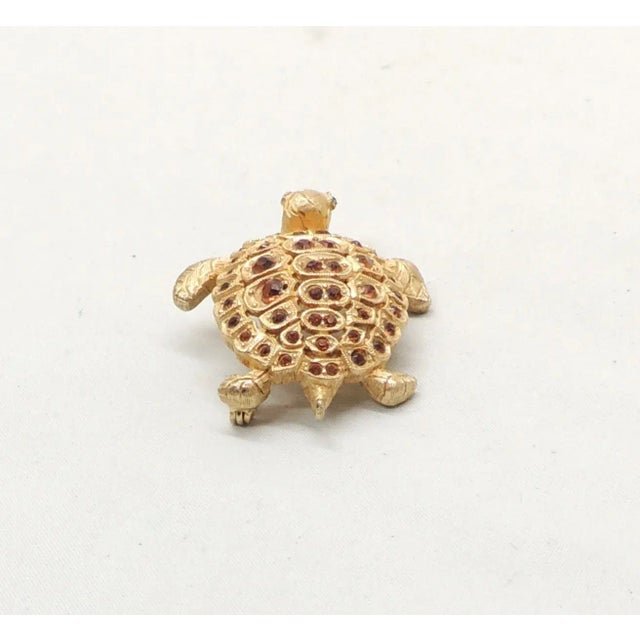 Vintage 1960s Signed DeNicola Goldtone Faux-Topaz Turtle Brooch For Sale - Image 4 of 6