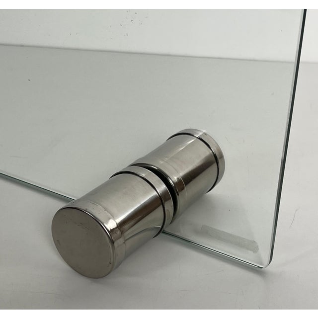 Design/One glass and chrome fireplace screen with brass legs. For Sale - Image 9 of 11