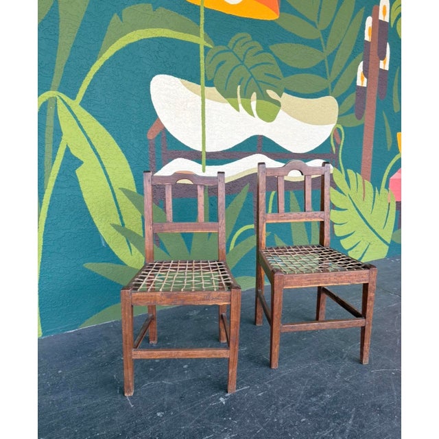 Riempie chairs were used by the early 19th century settlers who required lightweight chairs while they were on the move....