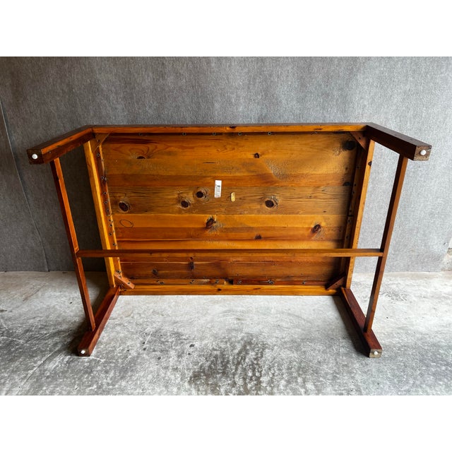 Late 20th Century Large Ralph Lauren Knotty Pine Tray Top Coffee Table For Sale - Image 11 of 12