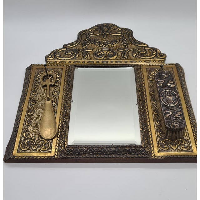 Gold 19th Century French Napoleon III Wall Mirror For Sale - Image 8 of 15