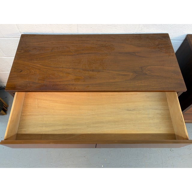 Wood Mid 20th Century Walnut Sculpted Pull Three Drawer Dresser Pair For Sale - Image 7 of 11