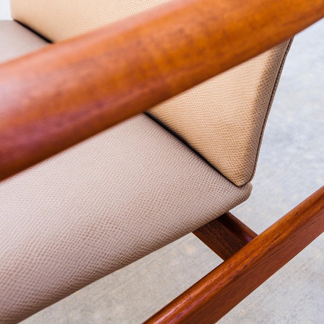 Restored Finn Juhl Fd 138 Danish Modern Teak Lounge Chair by France & Son, 1960s For Sale - Image 11 of 17