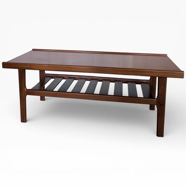 Contemporary Mid-Century Modern Surfboard Walnut and Teak Coffee Table, 1960s For Sale - Image 3 of 7