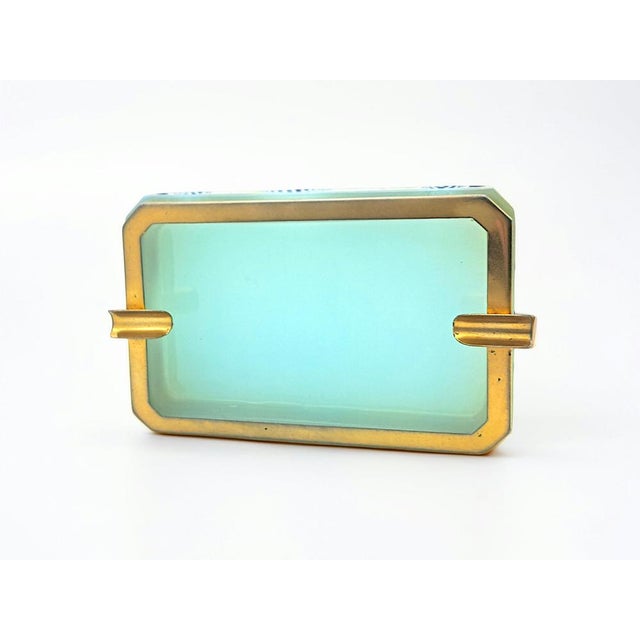Mid-Century Modern Opal Murano Glass Ashtray from Manifattura di Murano, 1970s For Sale - Image 3 of 11