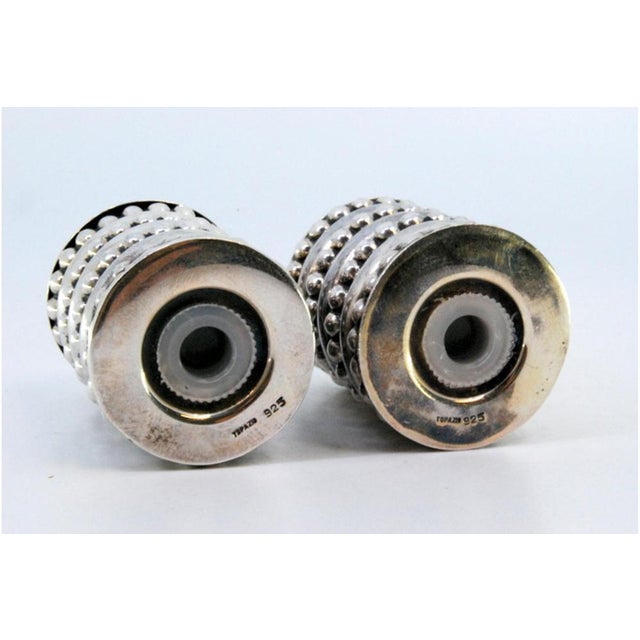 Metal Pearlized Silver Salt and Pepper Shakers, Set of 2 For Sale - Image 7 of 9