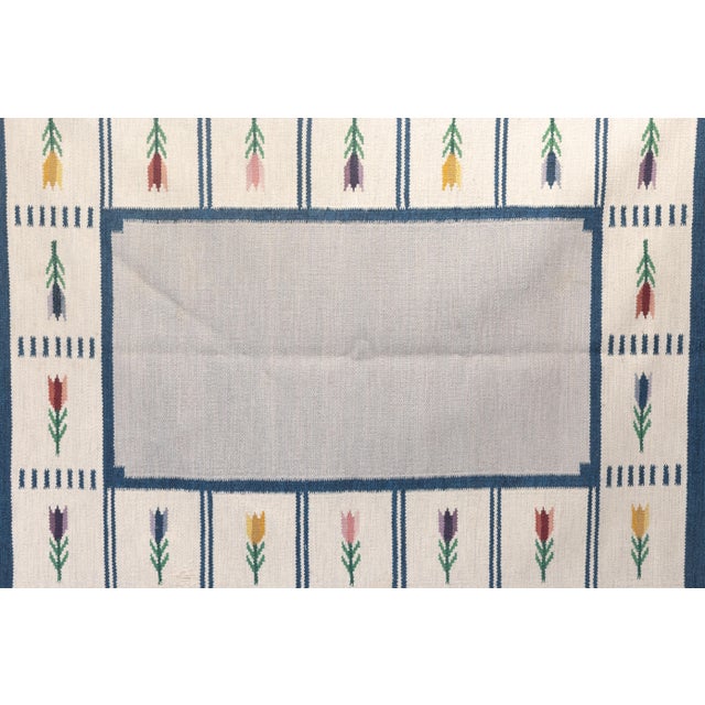 Mid-Century Modern Mid-Century Modern Floral Kilim Rug, 1960s For Sale - Image 3 of 7