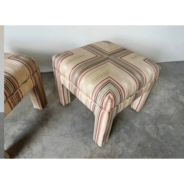 Mid-Century Modern Pair of Mid-Century Modern Parsons Stools in the Style of Milo Baughman For Sale - Image 3 of 12