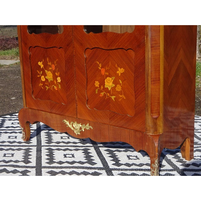 Small Louis XV Marquetry Display Case, 1950s For Sale - Image 13 of 18