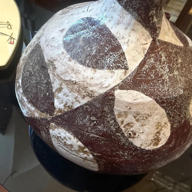 Ceramic 1960s Guido Gambone Style Organic Modern Brown and White Ceramic Italian Vase For Sale - Image 7 of 14