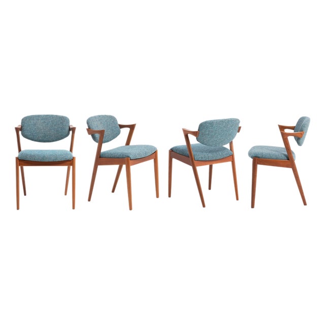 Kai Kristiansen Model 42 Dining Chairs Denmark 1960s Knoll Fabric a Set of 4 For Sale