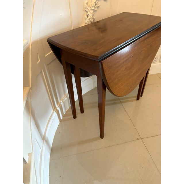 George III Mahogany Drop Leaf Table, 1800s For Sale - Image 3 of 10
