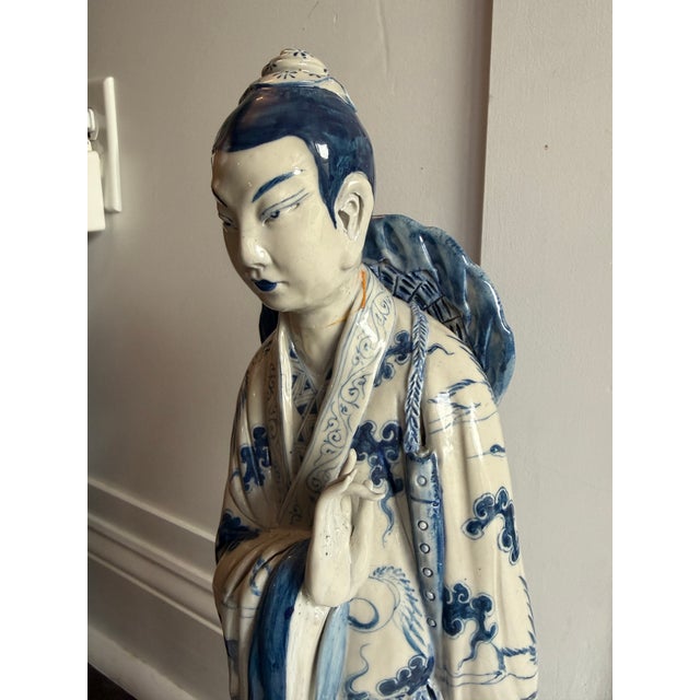 Antique Chinese Porcelain Immortal Statue, Blue & White China Crab Figural For Sale - Image 11 of 12