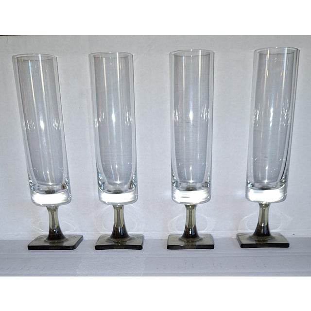 1960s Linear Smoke Champagne Flutes by G.B. Jensen for Rosenthal, 1960s, Set of 4 For Sale - Image 5 of 5