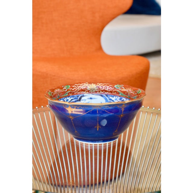 JAPANESE EDO PERIOD IMARI PORCELAIN BOWL Era: Late 18th to Early 19th Century (c.1780-1860) Origin: Japan OVERVIEW: An...