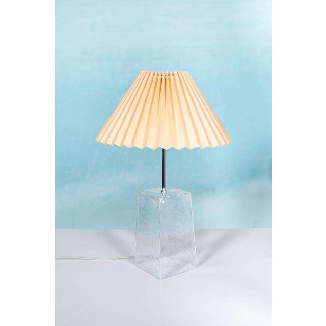 Minimalist designed table lamp from the 80s, a stylish design that can be effortlessly combined in various interiors. The...