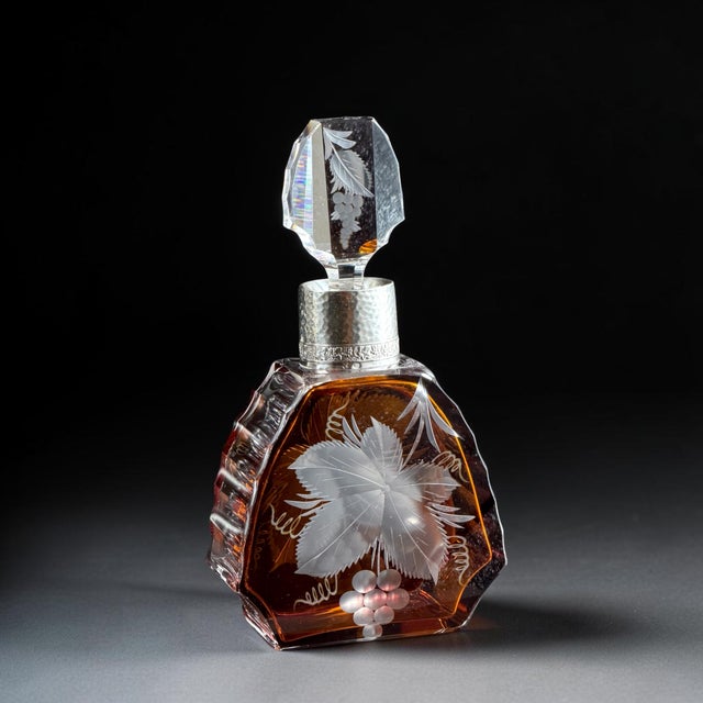 1930s Art Deco Amber Crystal Decanter with Silver Mount, 1930s For Sale - Image 5 of 14