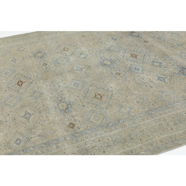 Antique Heriz Rug – Hand-Knotted Wool, Geometric in Soft Earth Tones For Sale - Image 9 of 10