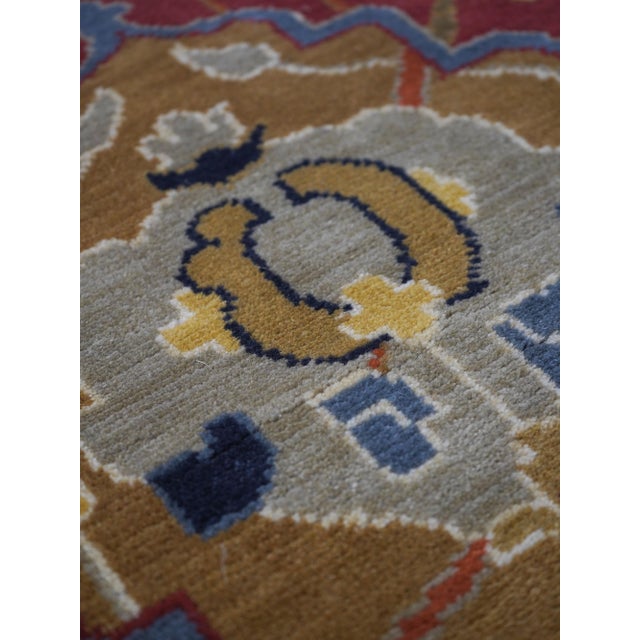 Obeetee Colonial Williamsburg Approx. 8x11 Vase Pattern Oriental Rug For Sale - Image 9 of 11